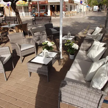 Goya Hotel 2*